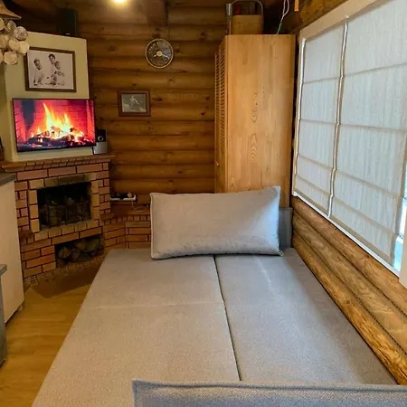 Cozy House With Sauna And A Fireplace בית נופש וילנה